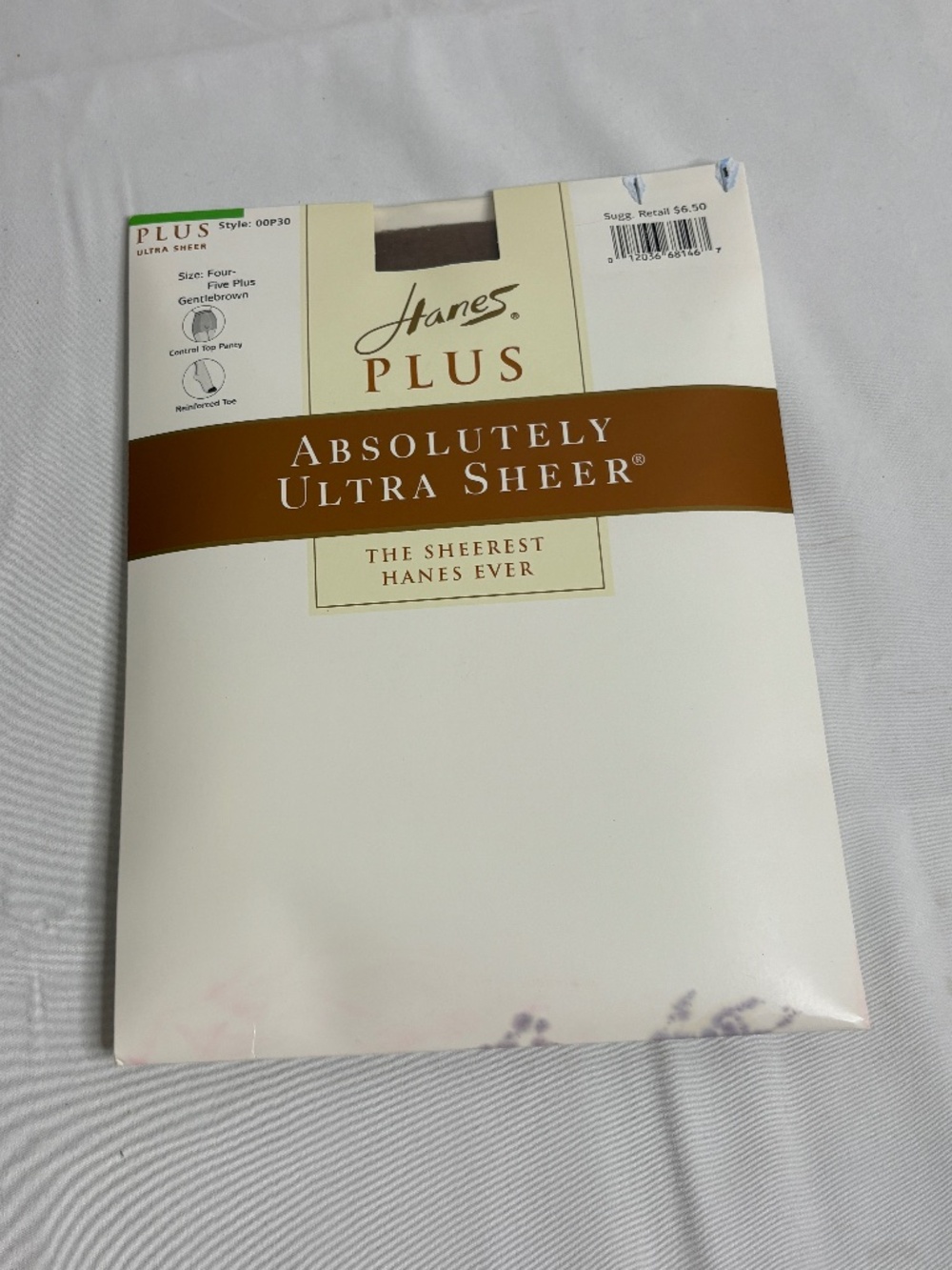 Hanes Plus Absolutely Ultra Sheer Pantyhose Size 4-5 Plus Classic Gentlebrown